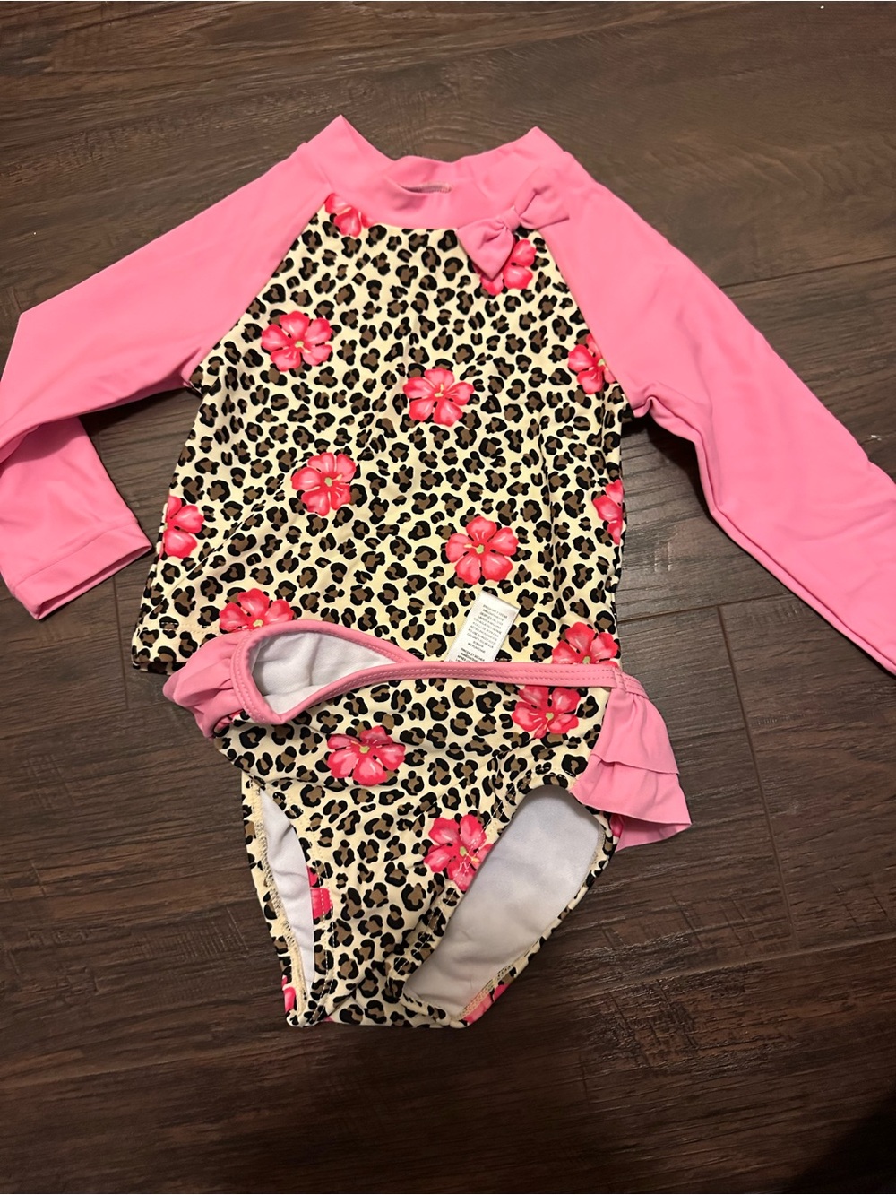 Girls' Pink Floral Leopard Long-Sleeve Rash Guard Swimsuit